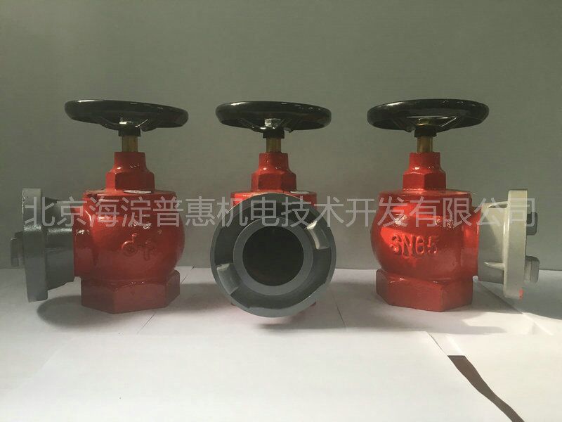 室內消火栓的位置設置，應符合哪些規定